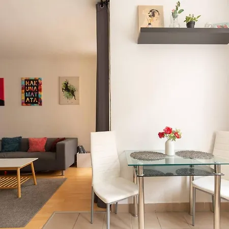 Cozy 44sqm Near Major Transport Aldi