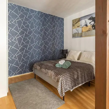 Apartment Cozy 44sqm Near Major Transport Aldi *